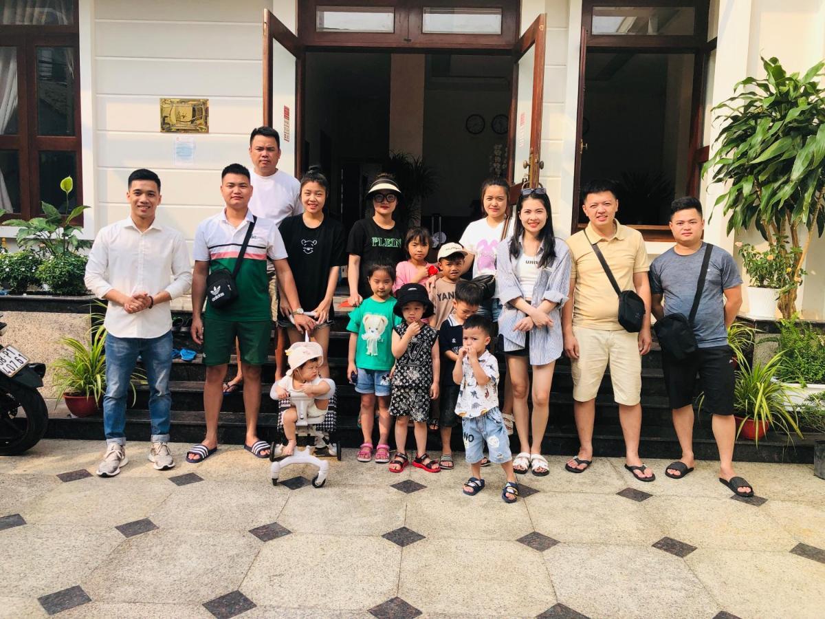 מלון Khach San Ngoc Son דואונג דונג מראה חיצוני תמונה