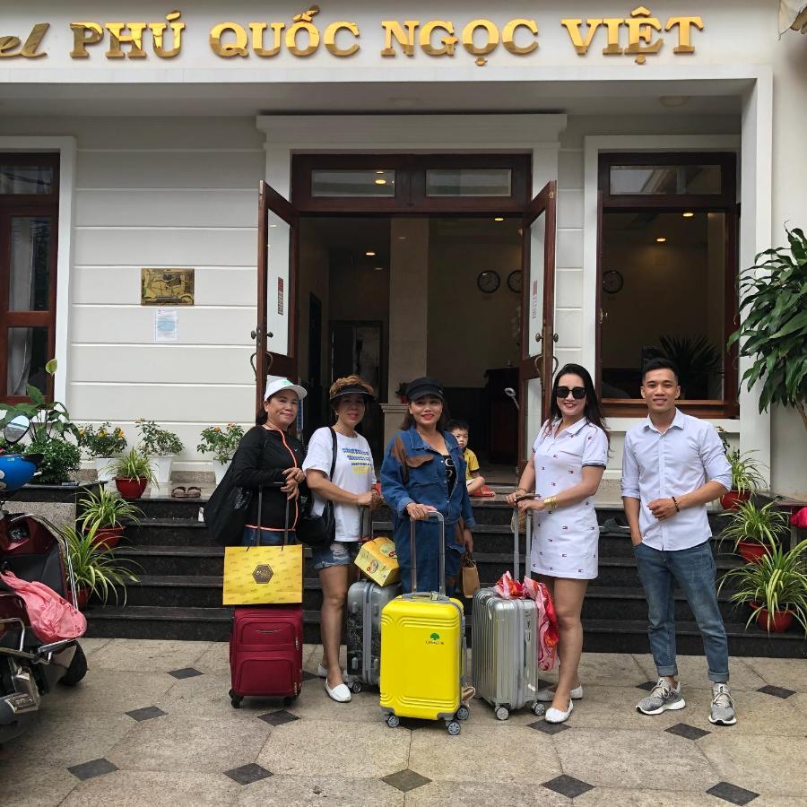 מלון Khach San Ngoc Son דואונג דונג מראה חיצוני תמונה